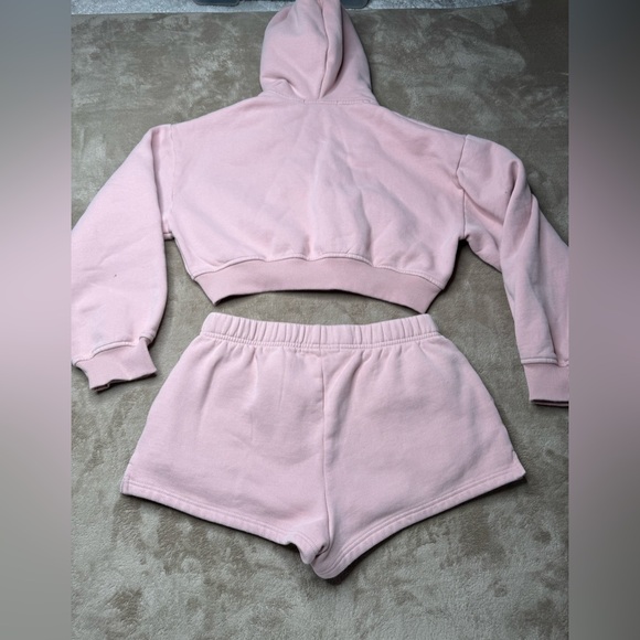 Cropped Pink heavy cotton  Hoodie & Shorts Set - Women Jackets & Coats - Picture 2 of 5